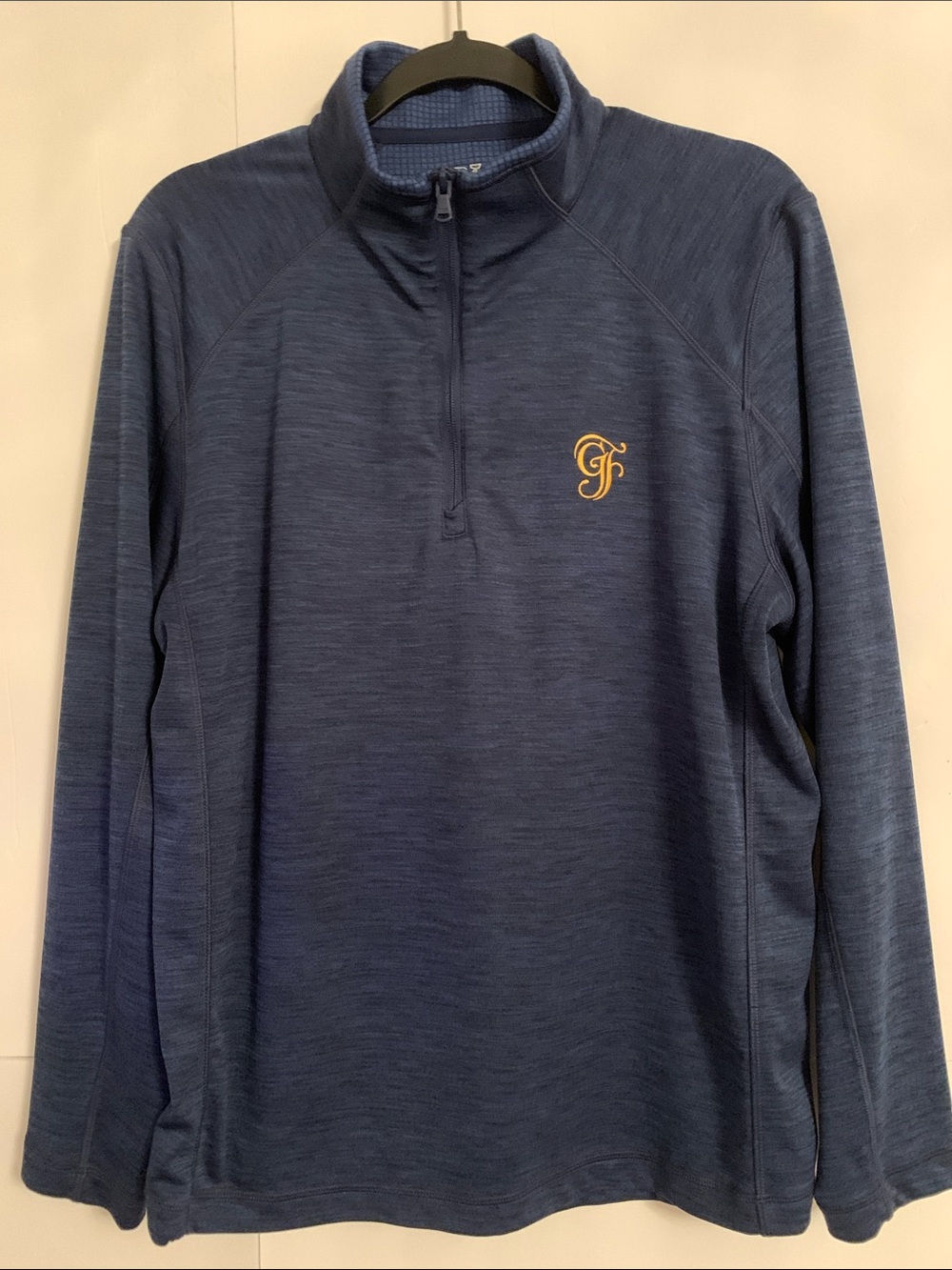 Vineyard Vines Performance Navy Quarter-Zip Gold Logo Sweater Pullover Size L